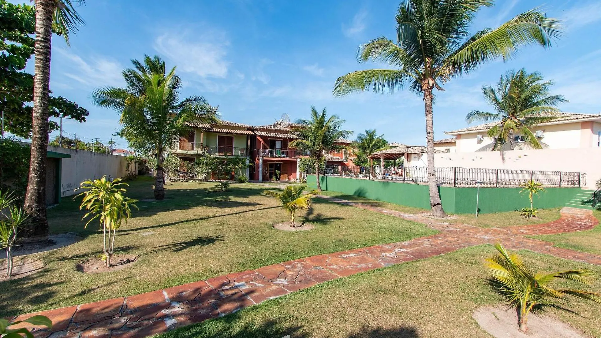 Linda Casa Com Piscina E Churrasqueira Ura0015 Porto Seguro