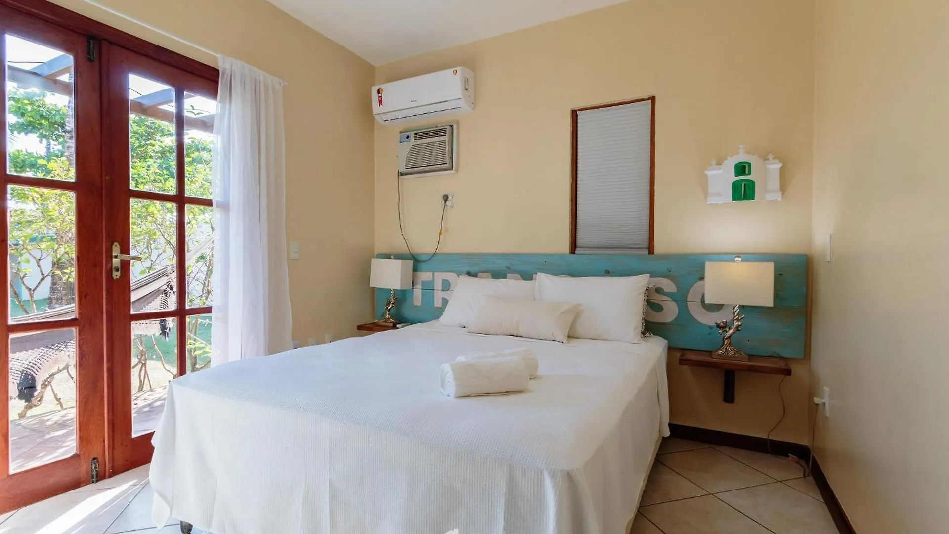Apartament Linda Casa Com Piscina E Churrasqueira Ura0015 Porto Seguro